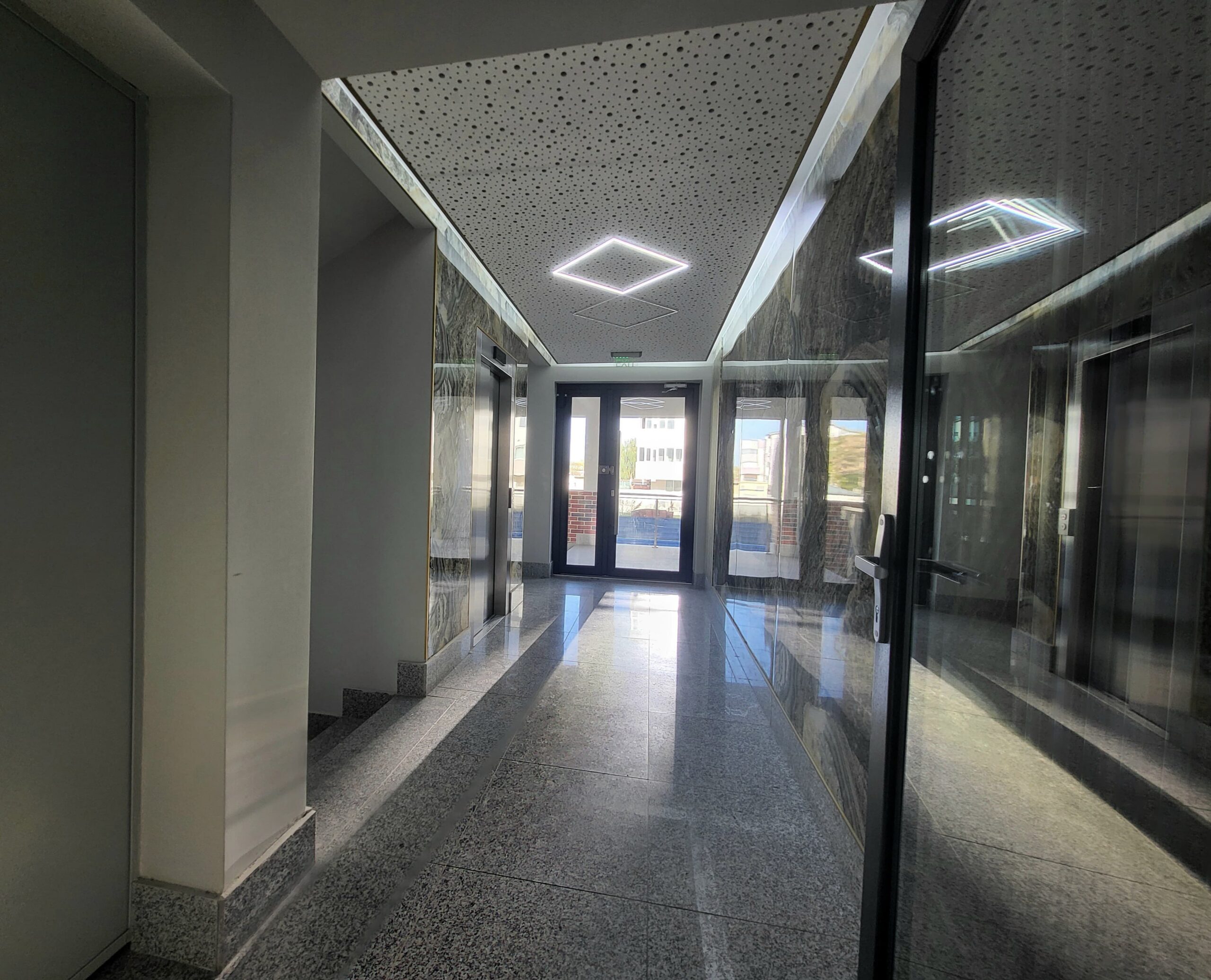 Apartament 3 camere